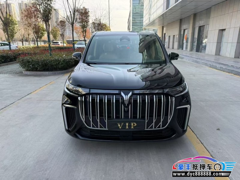 24年岚图梦想家轿车抵押车出售