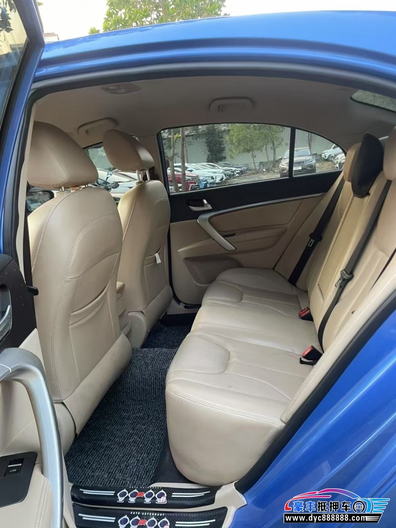 18年吉利帝豪轿车抵押车出售