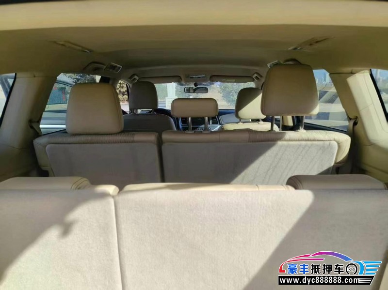 21年丰田汉兰达轿车抵押车出售