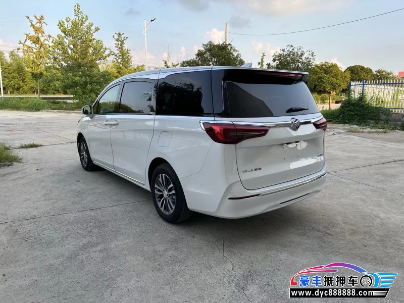 24年别克GL8轿车抵押车出售