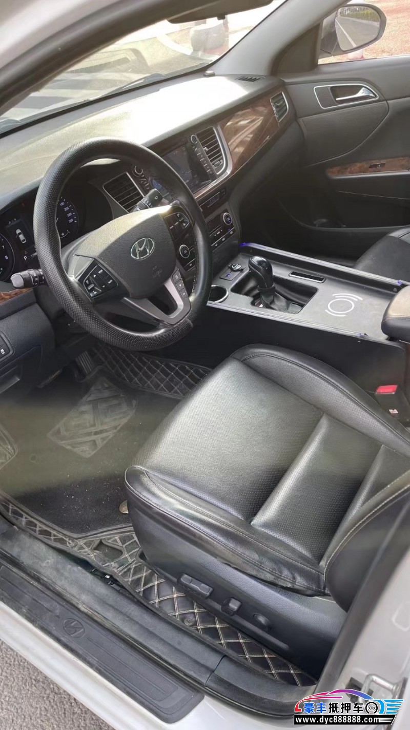 16年现代名图轿车抵押车出售