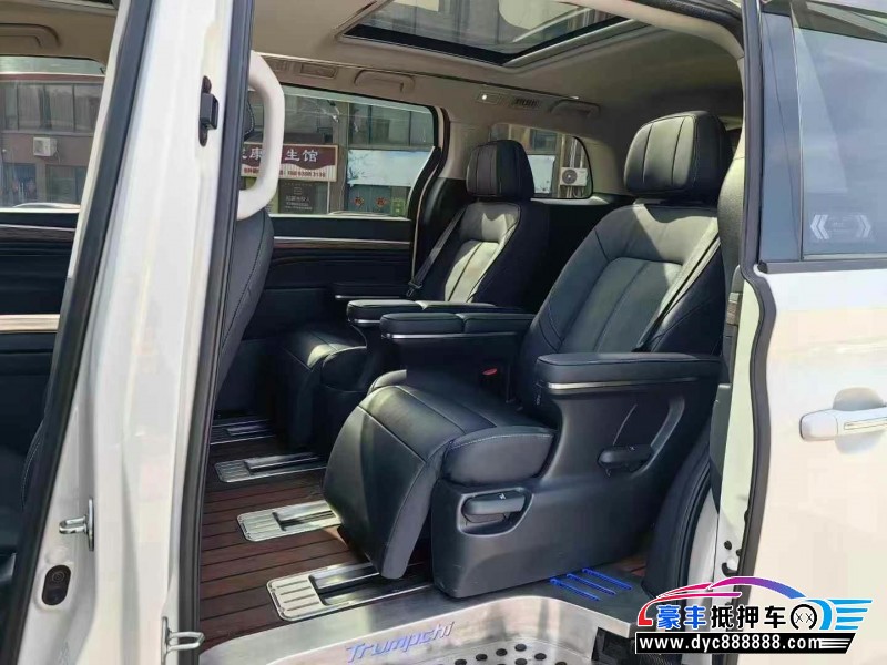 22年传祺M8轿车抵押车出售