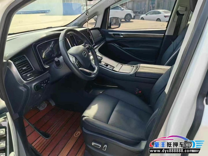 22年传祺M8轿车抵押车出售