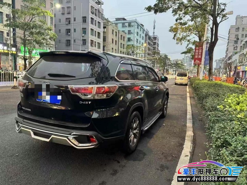 17年丰田汉兰达轿车抵押车出售