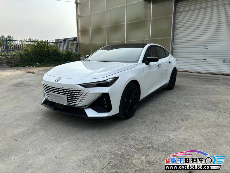 22年长安长安UNI轿车抵押车出售