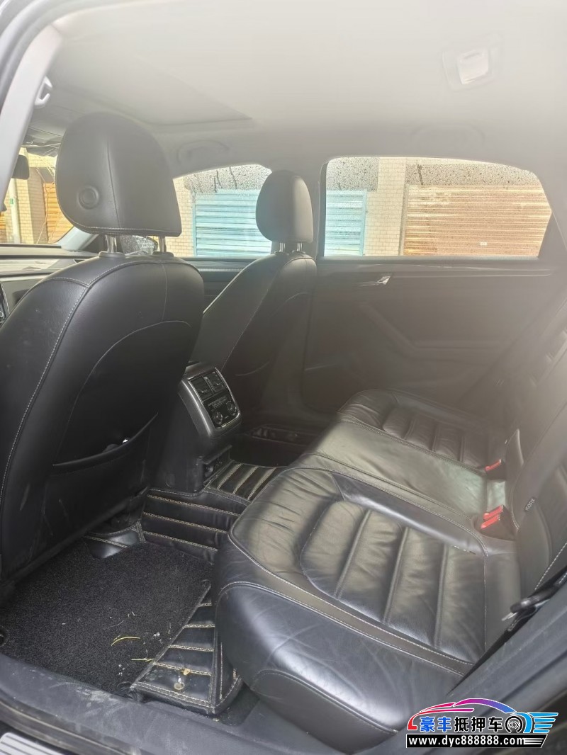 16年大众帕萨特轿车抵押车出售