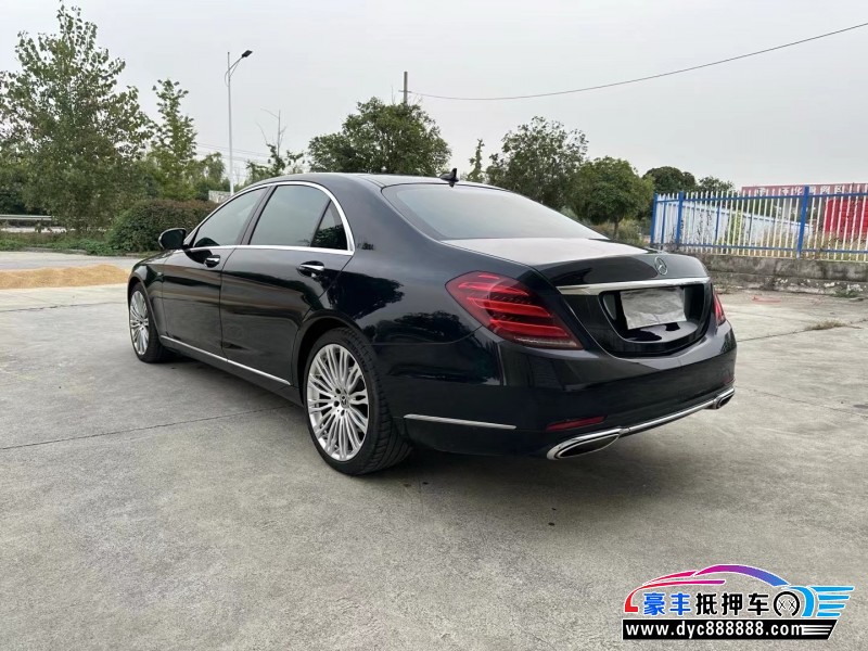 18年奔驰S轿车抵押车出售