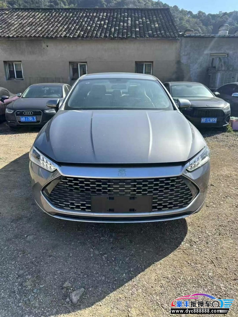 24年比亚迪秦轿车抵押车出售