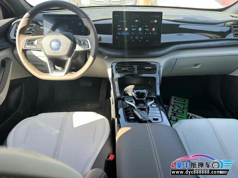 24年比亚迪秦轿车抵押车出售