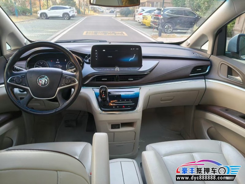 20年别克GL8MPV抵押车出售