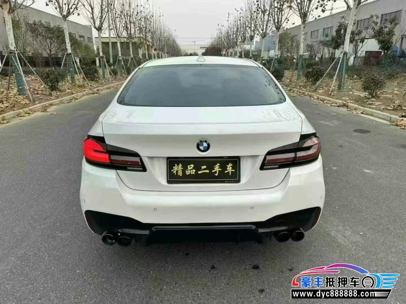 17年宝马5系轿车抵押车出售