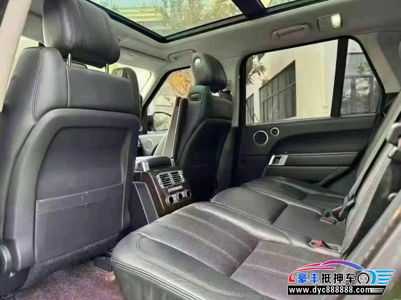 15年路虎揽胜行政轿车抵押车出售