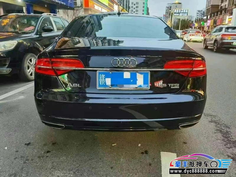 18年奥迪A8L轿车抵押车出售