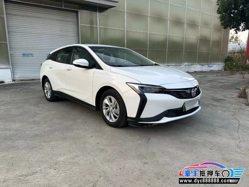 23年别克微蓝轿车抵押车出售