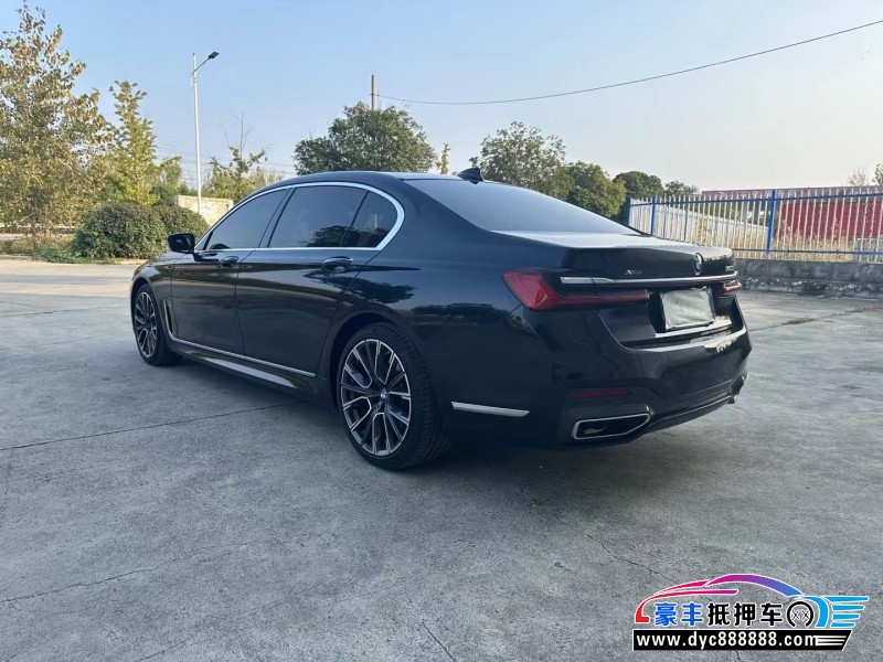 21年宝马7系轿车抵押车出售