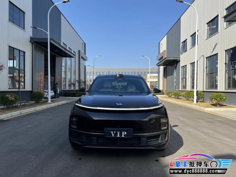 23年理想L9轿车抵押车出售