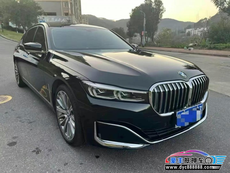 20年宝马7系轿车抵押车出售