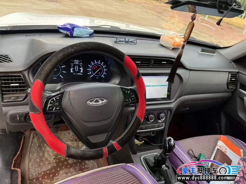 17年奇瑞瑞虎3轿车抵押车出售