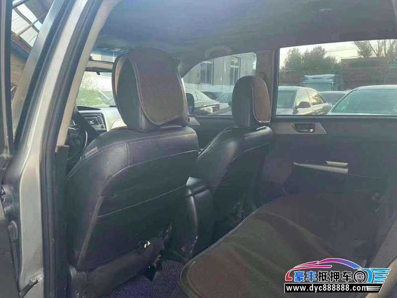 11年斯巴鲁森林人轿车抵押车出售