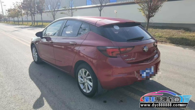 17年别克威朗轿车抵押车出售