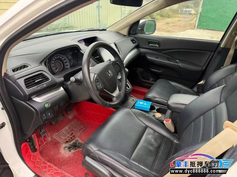 16年本田CR-V轿车抵押车出售