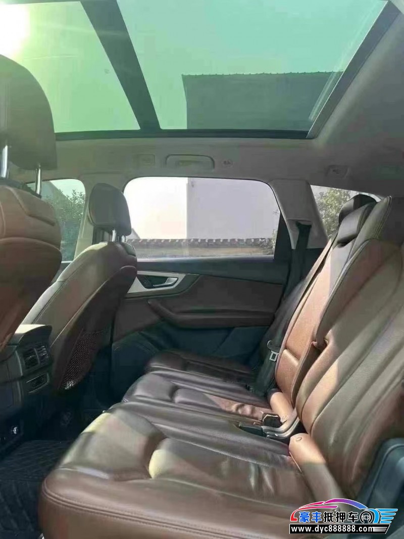 18年奥迪Q7SUV抵押车出售