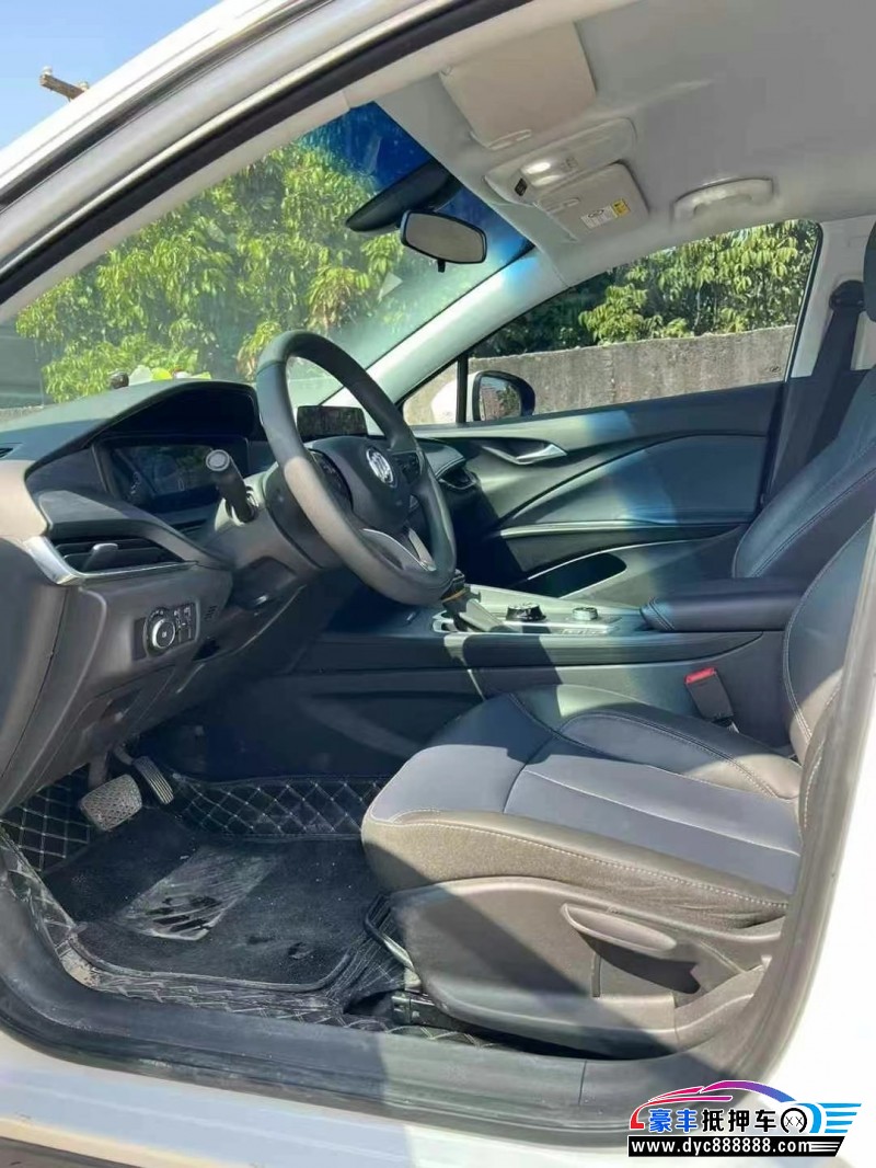 23年别克微蓝轿车抵押车出售