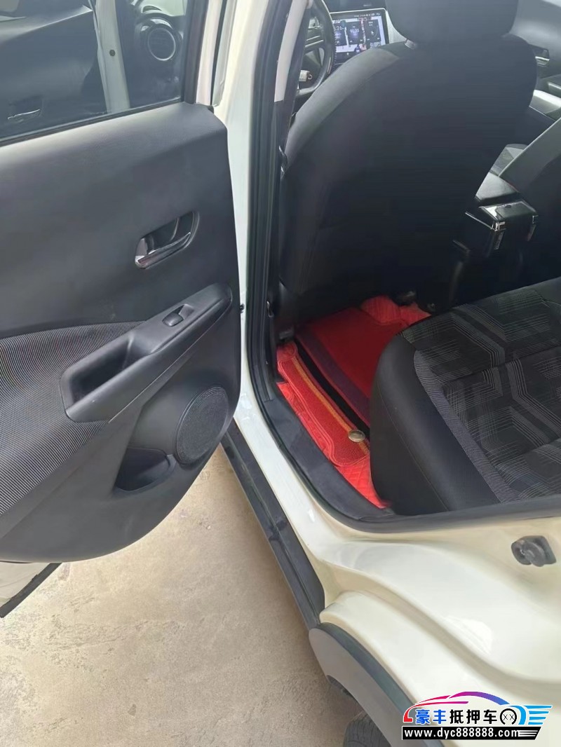 20年日产劲客轿车抵押车出售