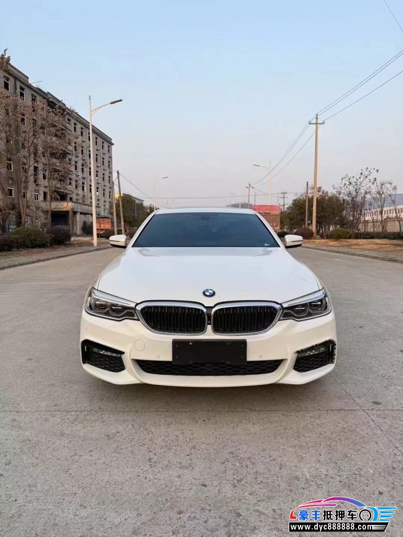18年宝马5系轿车抵押车出售