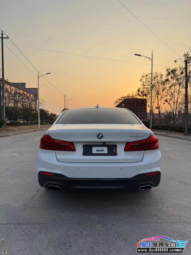 18年宝马5系轿车抵押车出售