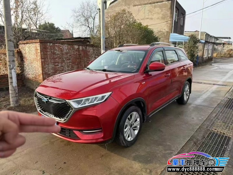 20年长安欧尚X7轿车抵押车出售