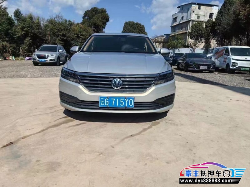 19年大众朗逸轿车抵押车出售