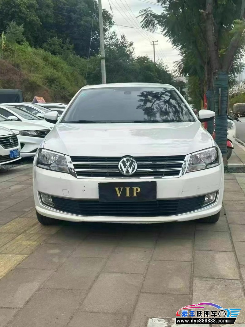 15年大众朗逸轿车抵押车出售