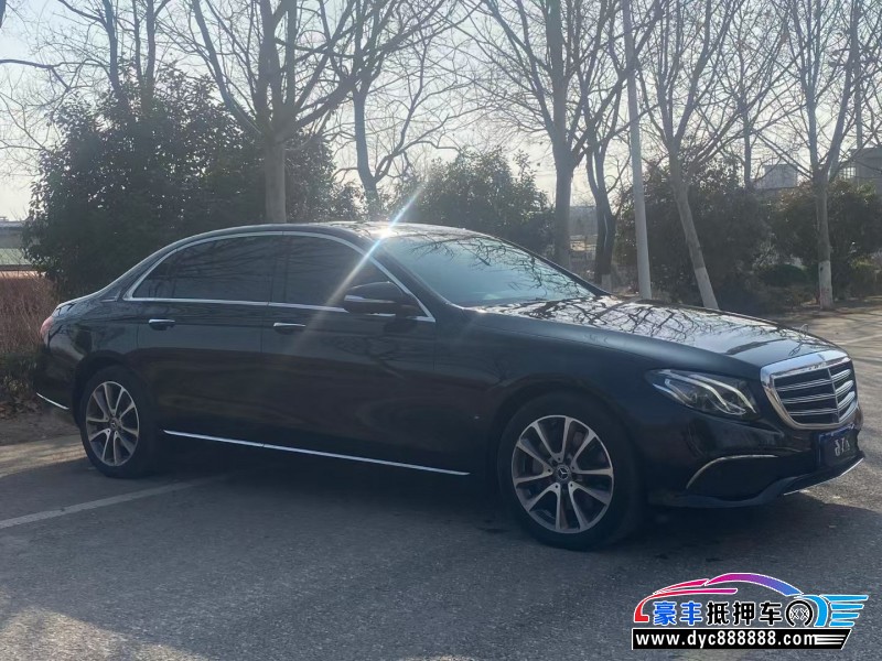 19年奔驰E轿车抵押车出售