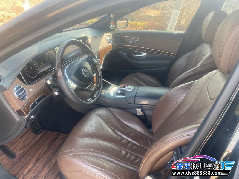 16年奔驰S轿车抵押车出售