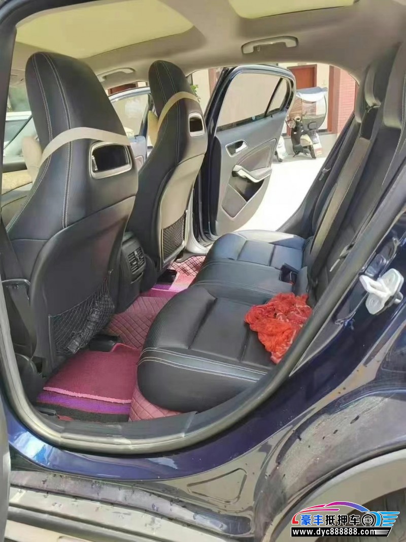 16年奔驰GLASUV抵押车出售