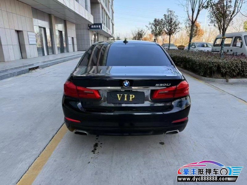 17年宝马5系轿车抵押车出售