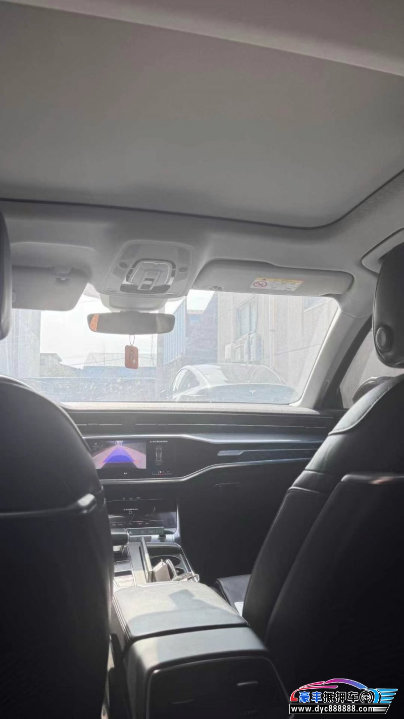 20年奥迪A6L轿车抵押车出售