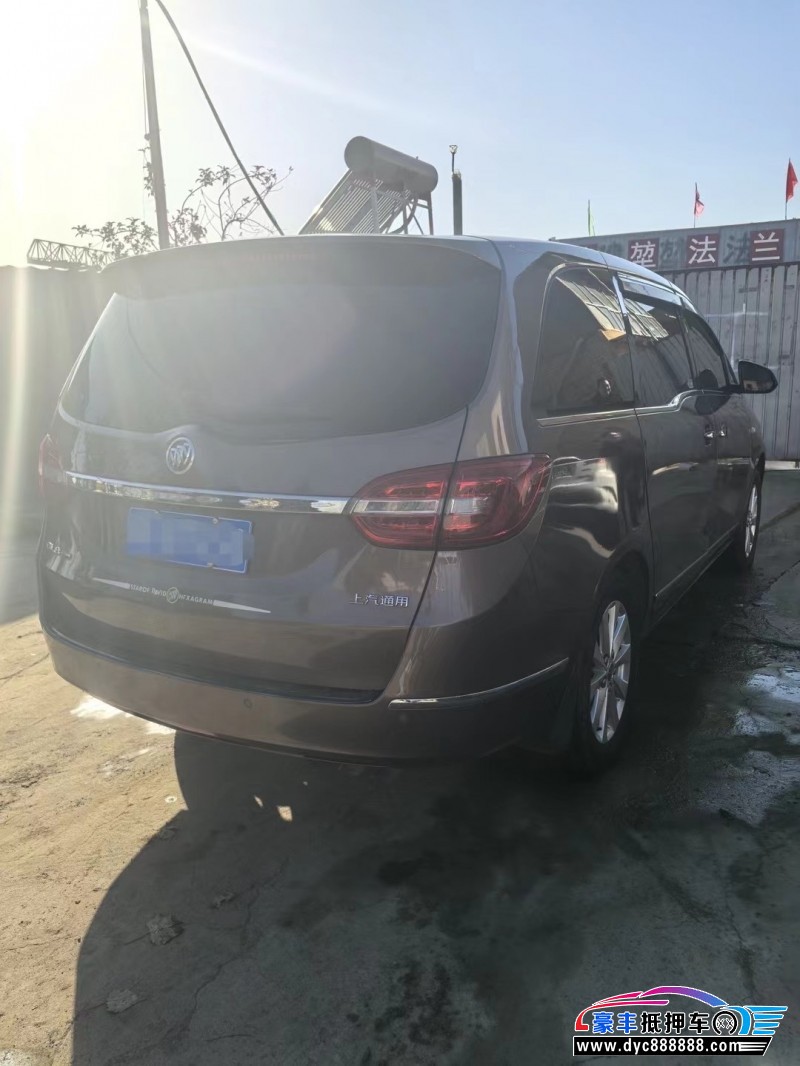 20年别克GL8轿车抵押车出售