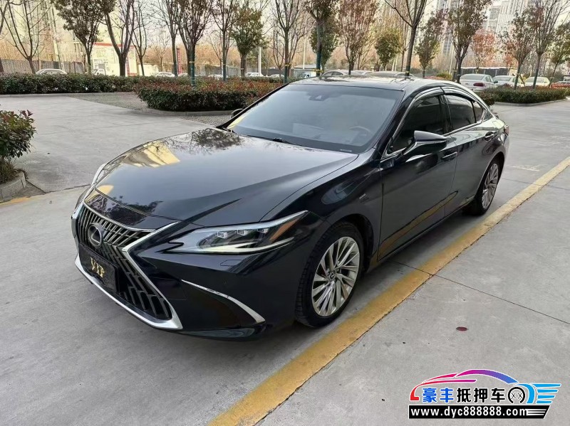 22年雷克萨斯ES轿车抵押车出售