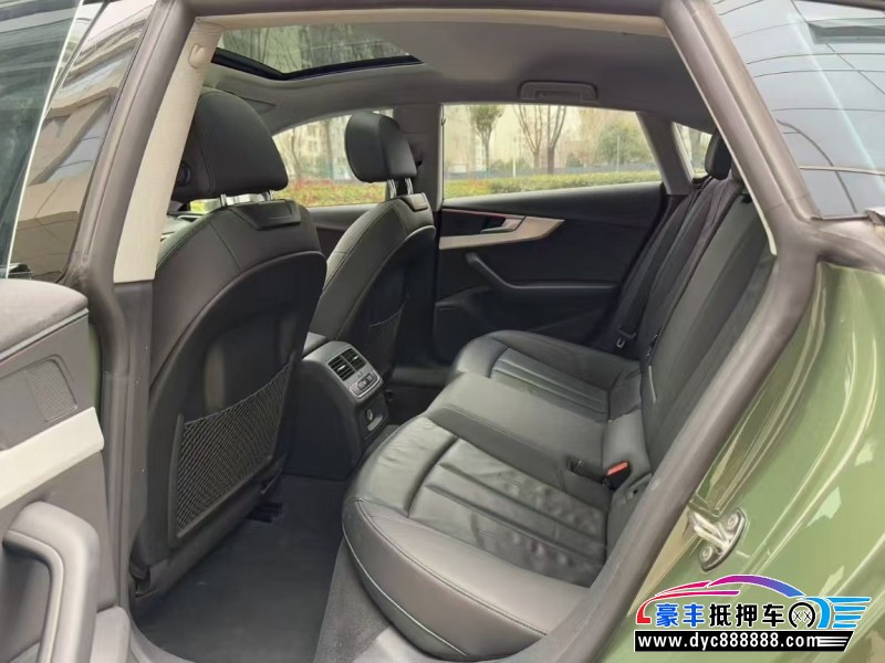 21年奥迪A5轿车抵押车出售