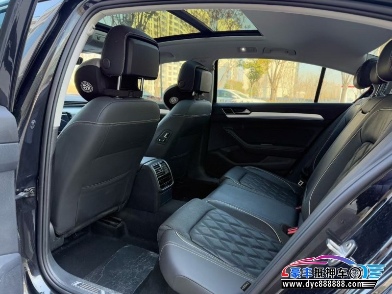 24年大众迈腾轿车抵押车出售