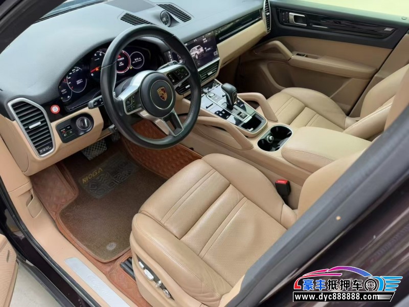 20年保时捷卡宴轿车抵押车出售