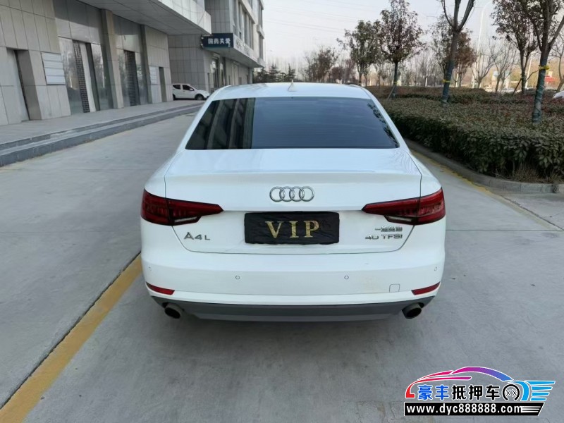 17年奥迪A4L轿车抵押车出售