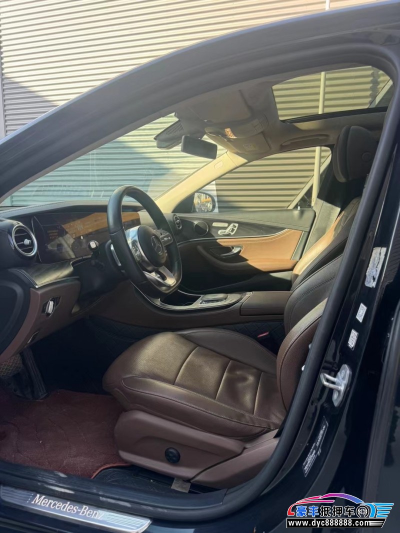 19年奔驰E轿车抵押车出售