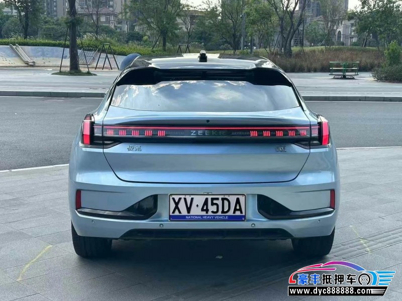 22年极氪001轿车抵押车出售