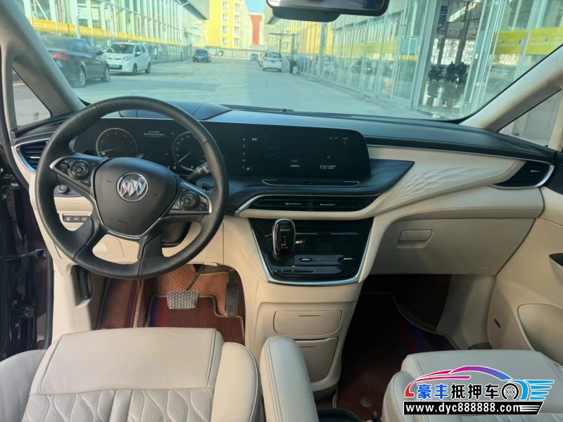 20年别克GL8轿车抵押车出售