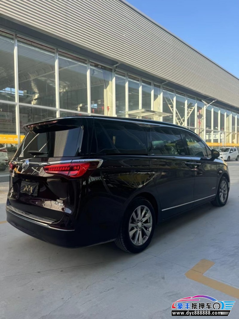 20年别克GL8轿车抵押车出售