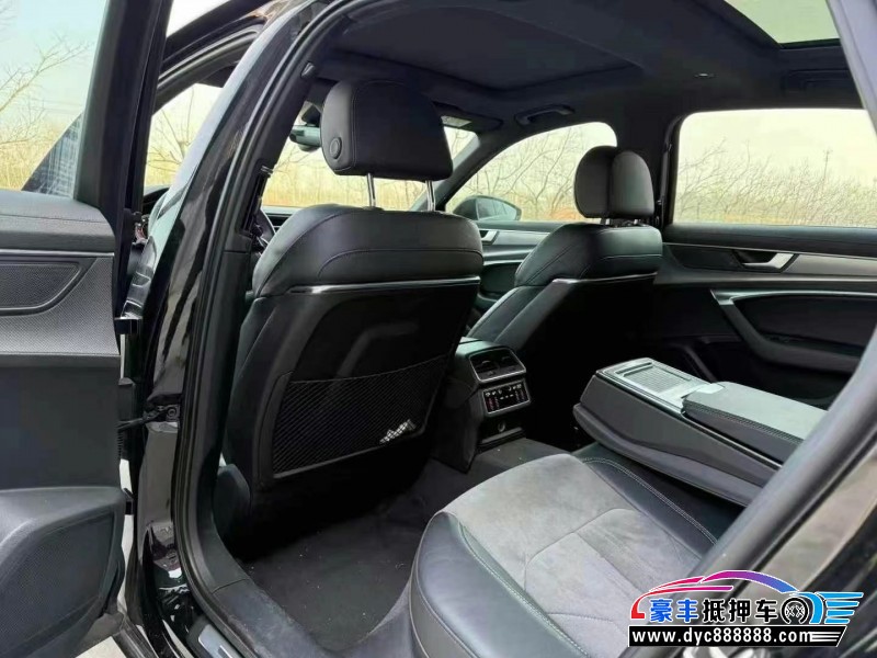 20年奥迪A6L轿车抵押车出售