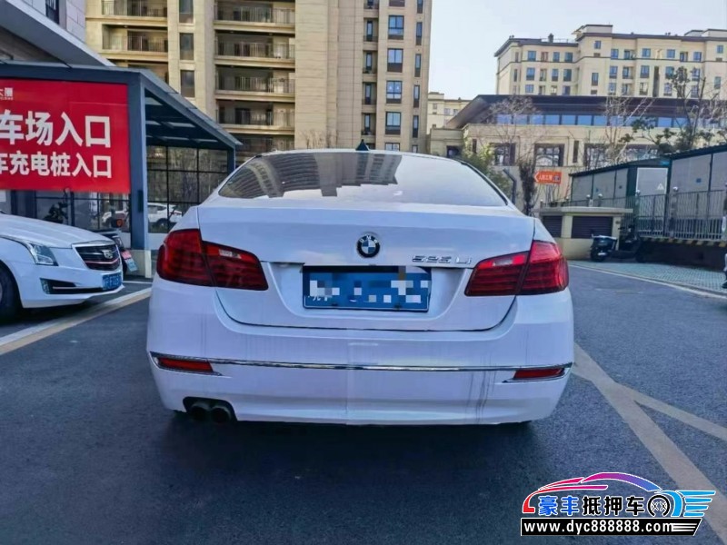 17年宝马5系轿车抵押车出售